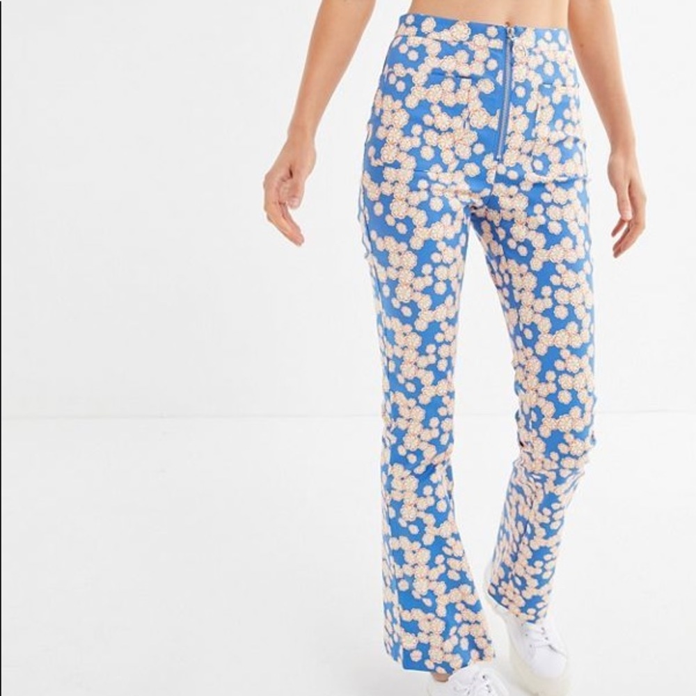 UO Cass Flare Pant
